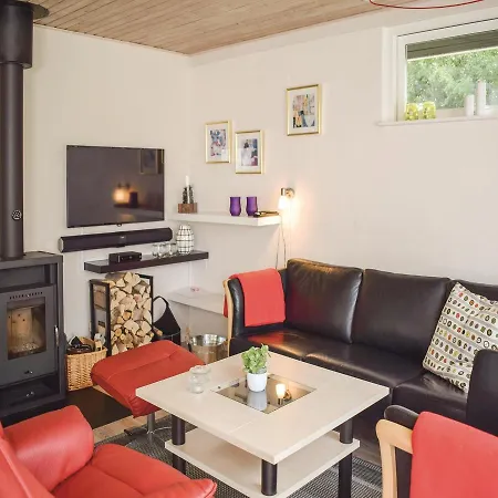 Σπίτι διακοπών Two-bedroom Holiday In Ebeltoft